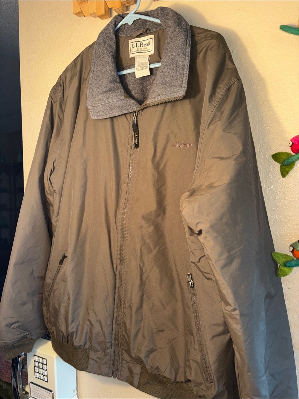 EUC L.L Bean men’s classic warm-up jacket size 2 XL tall.